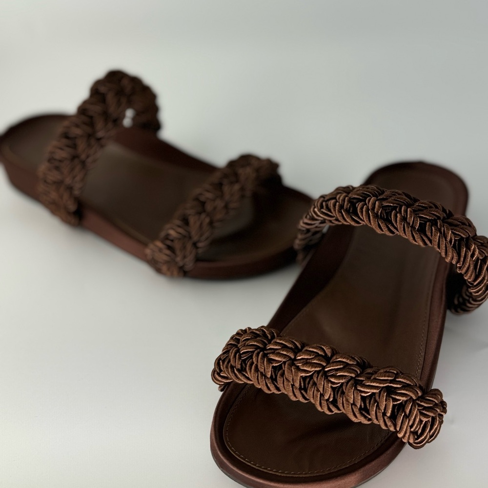 NEW Joie Chocolate knotted sandals